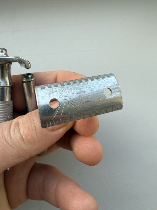 Станок бритвений Eclipse Red Ring DE Safety Razor 1930