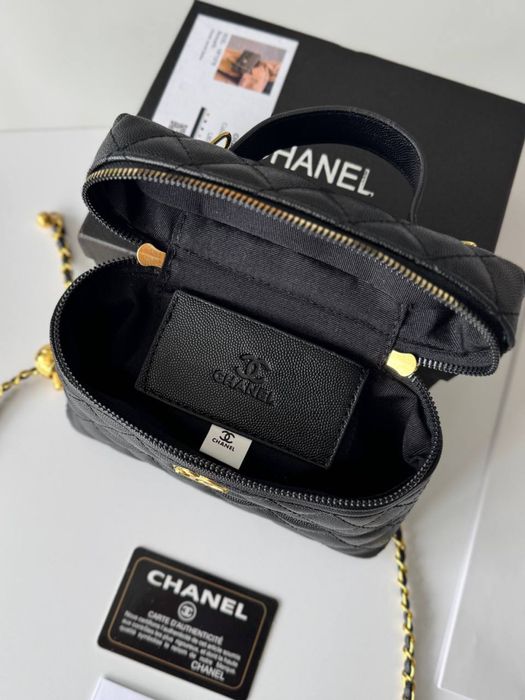 Сумка Chanel Vanity Long Black, шкіряна чорна жіноча сумка шанель, бочонок