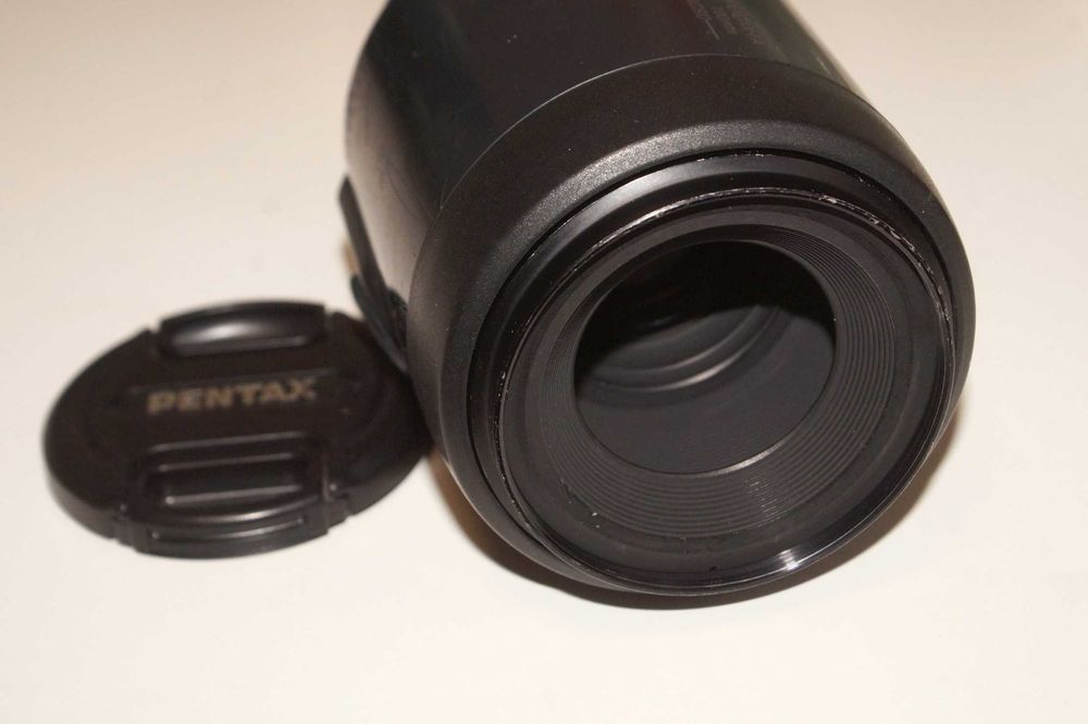 Pentax FA 100mm f/2.8 Macro