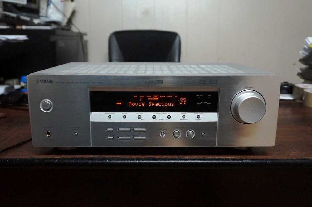 Amplituner Yamaha RX V   wzmacniacz kino domowe