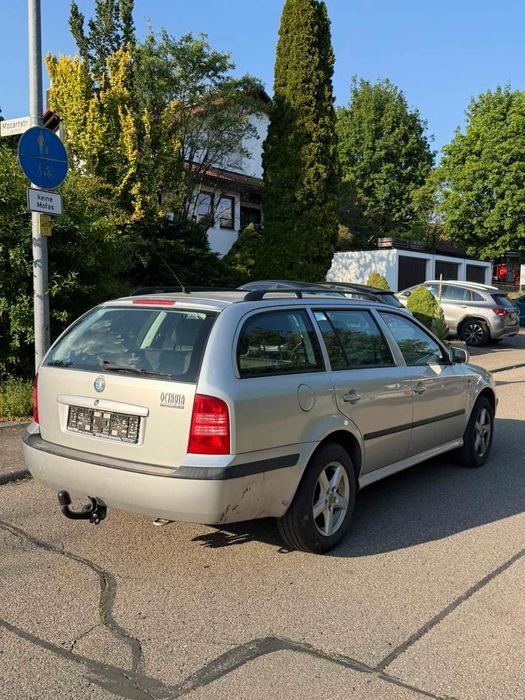 Skoda Tour 1.6 mpi GERMANIA