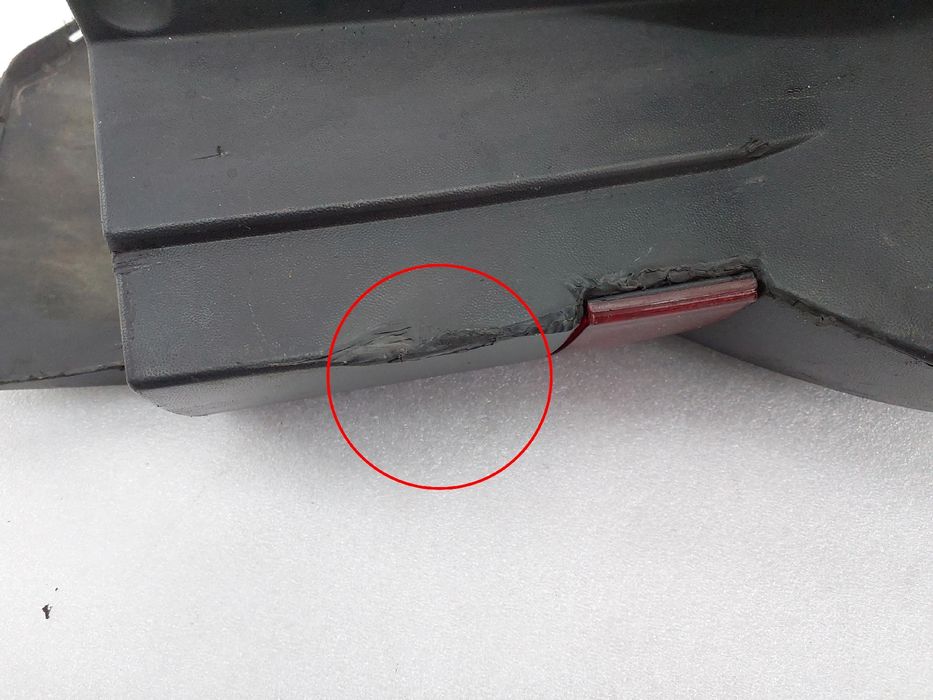 Canto pára-choques trás esquerdo VOLKSWAGEN Crafter (2E)