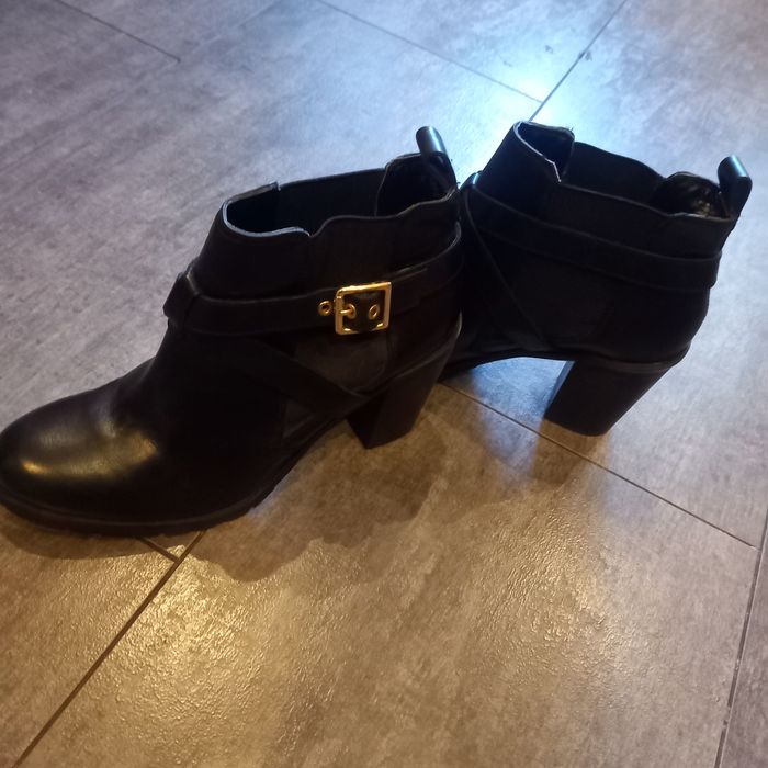 Botki skórzane czarne 41 jak nowe Garvela Kurt geiger