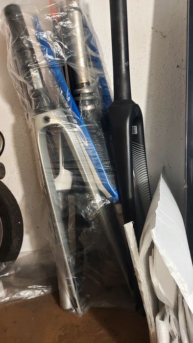 Forqueta Izalco Max carbono e outras