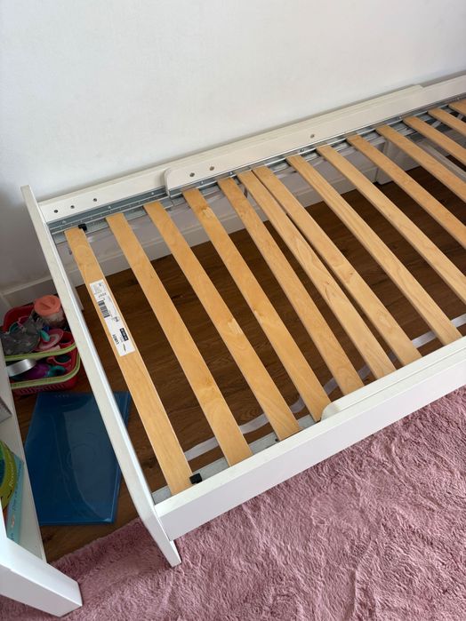 Cama solteiro Ikea