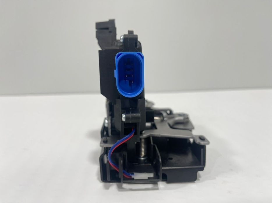 Fechadura Porta Nova VW Golf 5 MK5 6 MK6  VW Touran Traseira Esquerda