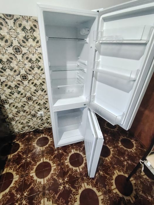 Frigorífico a venda em ótimo estado