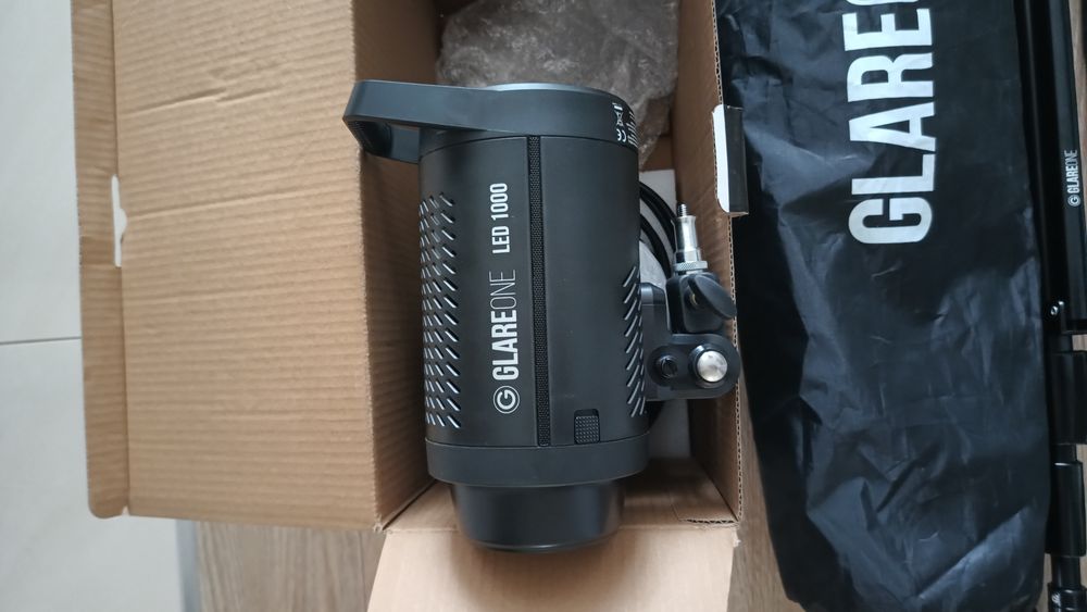 Lampa GlareOne LED 1000 + Softbox GlareOne 60x90 + Statyw GlareOne