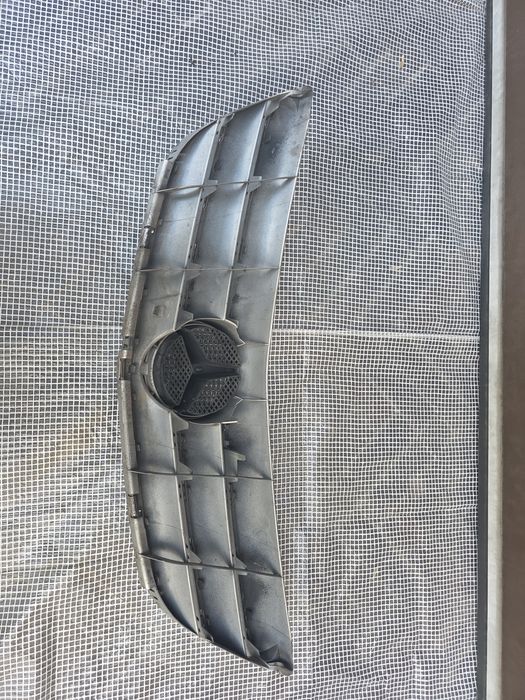 Atrapa grill Mercedes w245 B klasa 05-11 chrom gril wysyłka logo