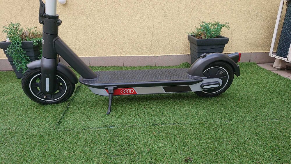 Hulajnoga Audi Segway Max G30 Pudełko