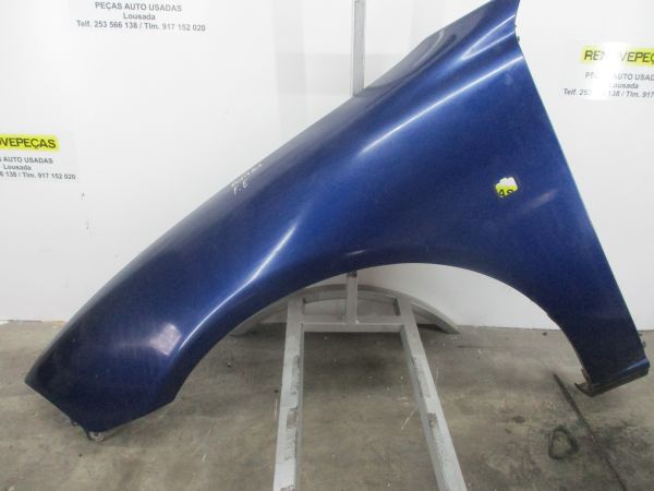 Guarda-lamas esquerdo ROVER 200 Hatch (RF)