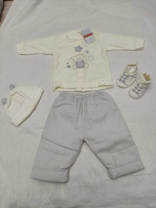 Conjunto bebé bege ANITA 6 meses - Novo