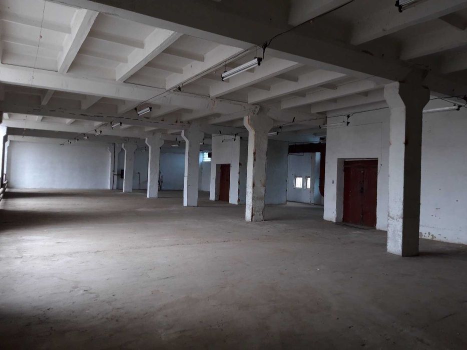 Продаж 830 м.кв. в центрі міста