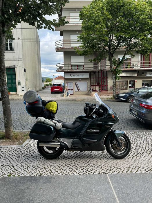 Honda ST1100 Pan European — mecânica impecável, pronta para viajar