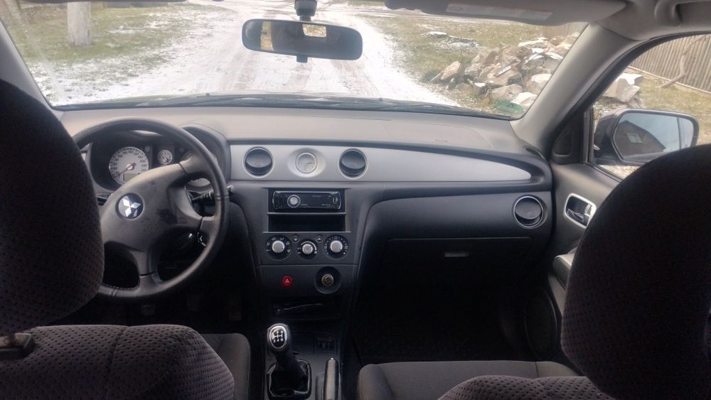 Аутлендер 2.4 бензин