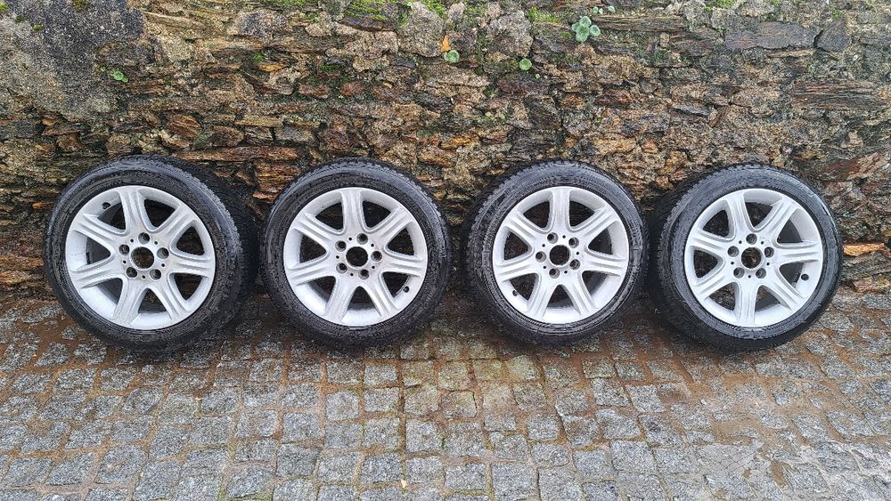 Jantes 16 5×120 BMW com pneus 195/55R16
Possí