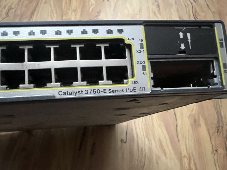 Switch cisco catalyst 3750-e poe-48