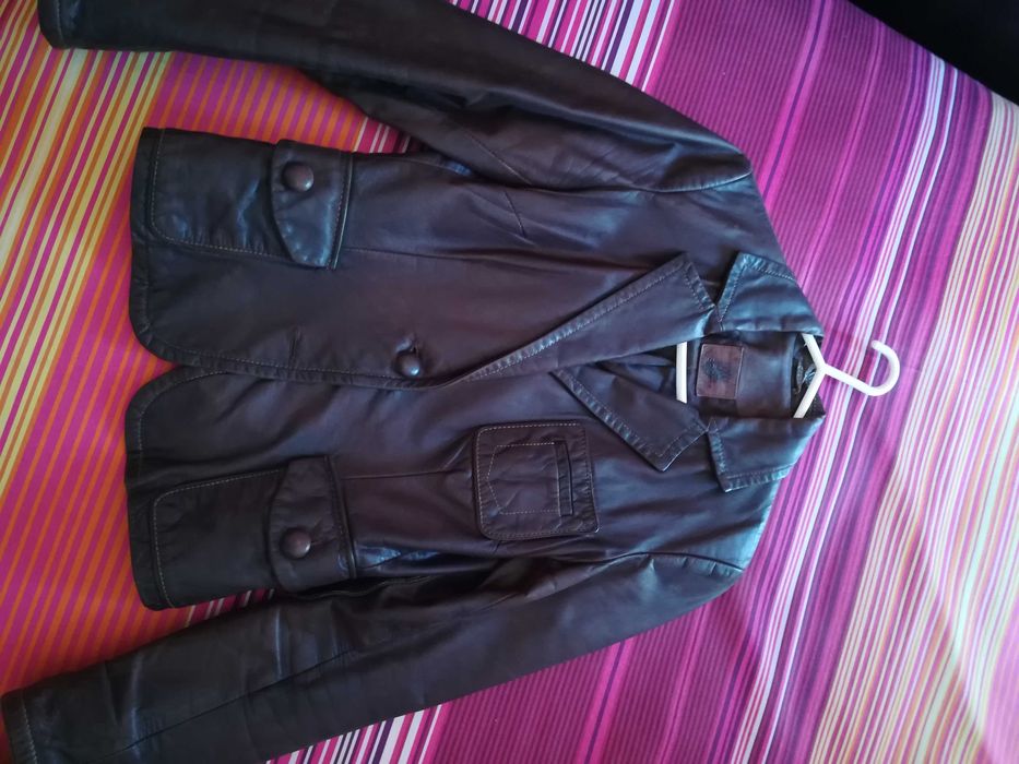 Casaco Gabardina (Pepe Jeans e Lanidor) + Maxi saia - S