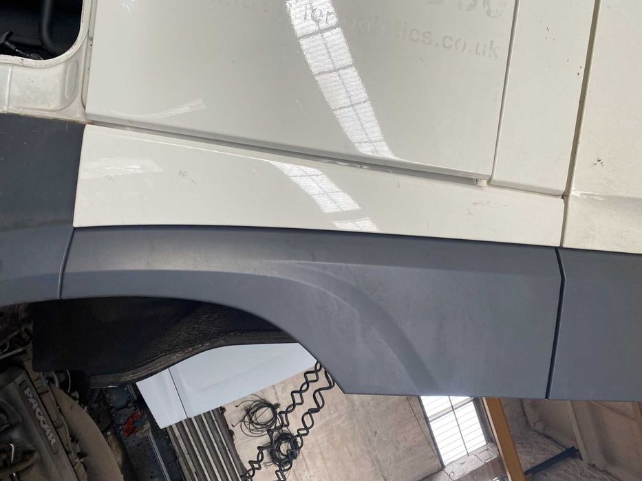 Продовження кабіни ДАФ DAF XF 106 1835027 1835028 1835031 1835032