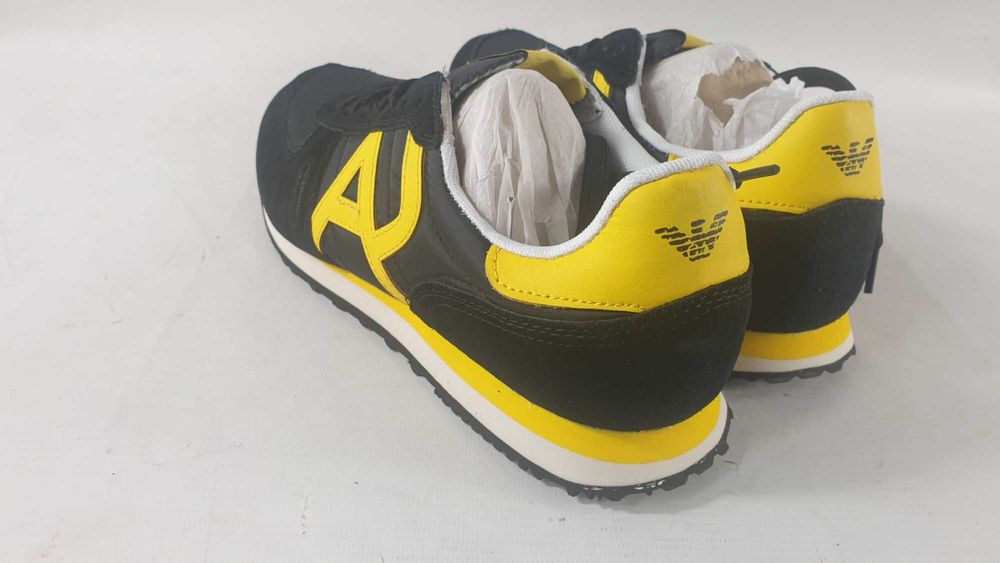 Armani buty męskie sportowe SNAKERSY  rozmiar 43 plus czapka  adidas