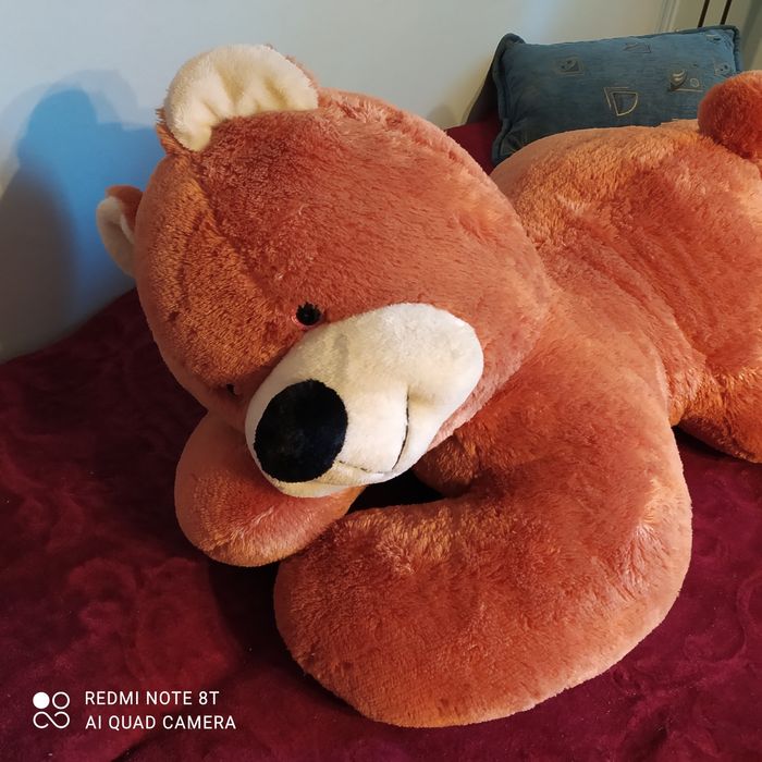 Bardzo duży miś pluszowy