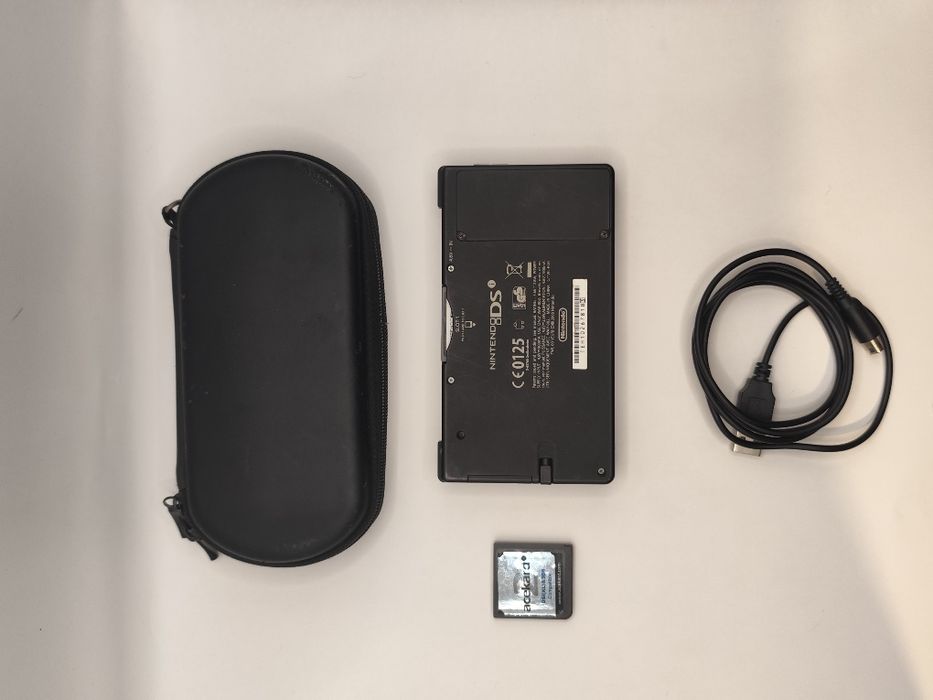 Nintendo DSi Preta (Black) – Excelente Estado+ Aceckard + Carregador USB+ Estojo