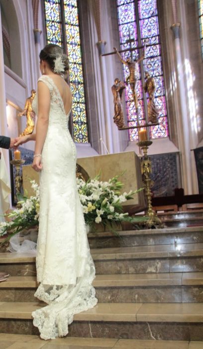 Suknia ślubna z koronką