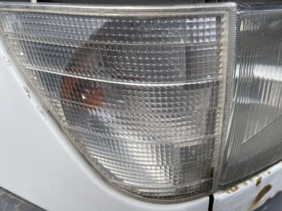 Передні фари з поворотами Hella Mercedes Sprinter TDI 1995-2000 р.в.