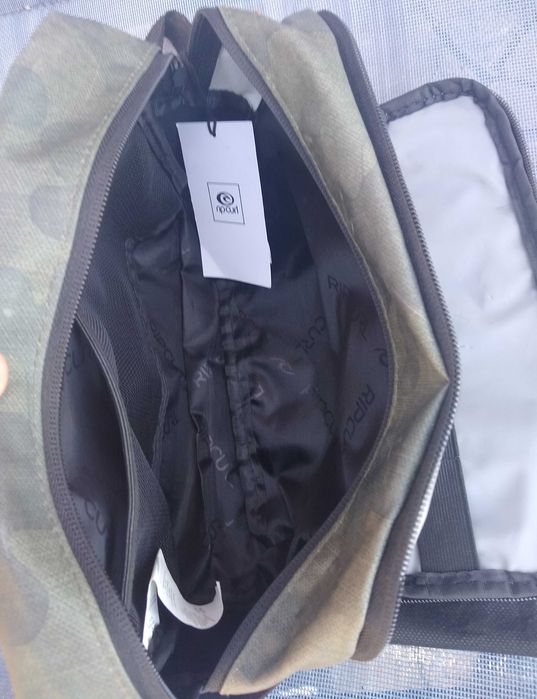 новая сумка, для документов барсетка Rip Curl 6L водонепроницаемая