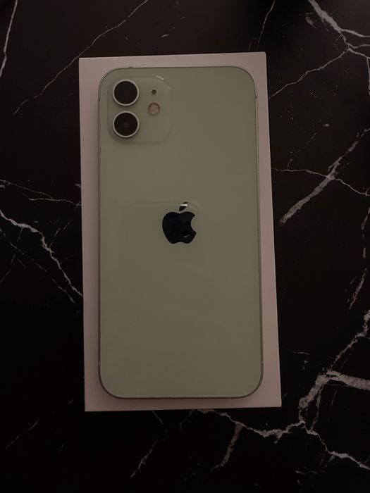 Iphone 12 zielony