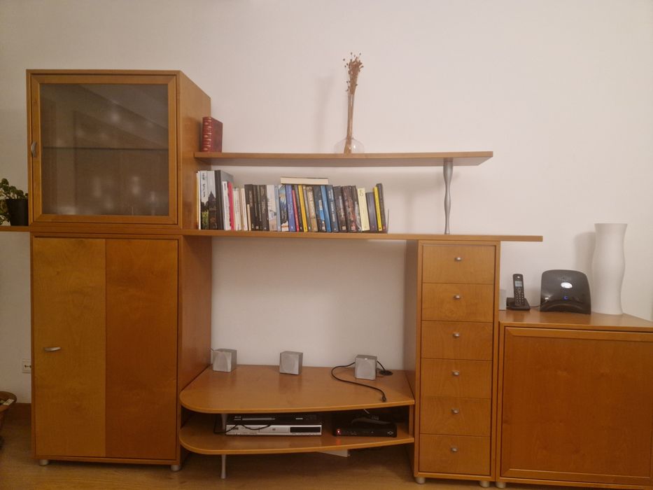 Movel de sala com vitrine e bar/louceiro