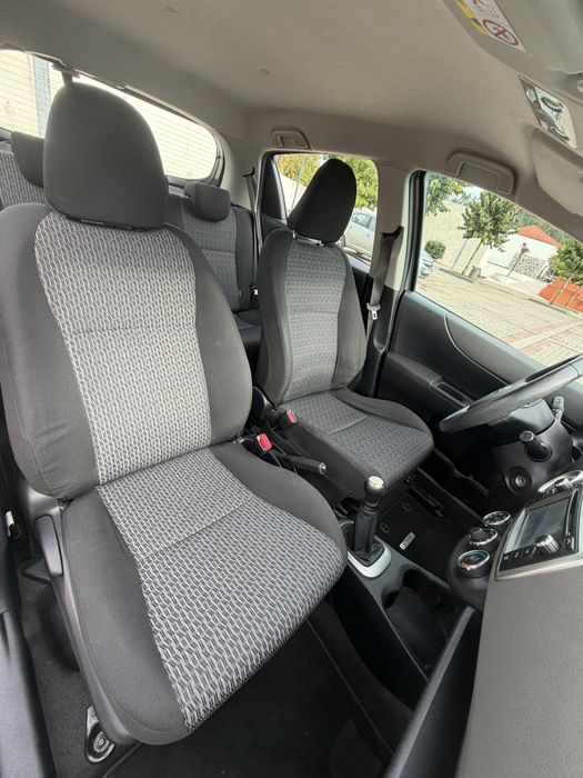 Vendo Toyota Yaris em ótimo estado