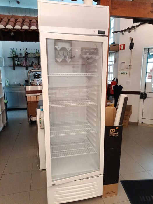 Venda de equipamentos de restauração