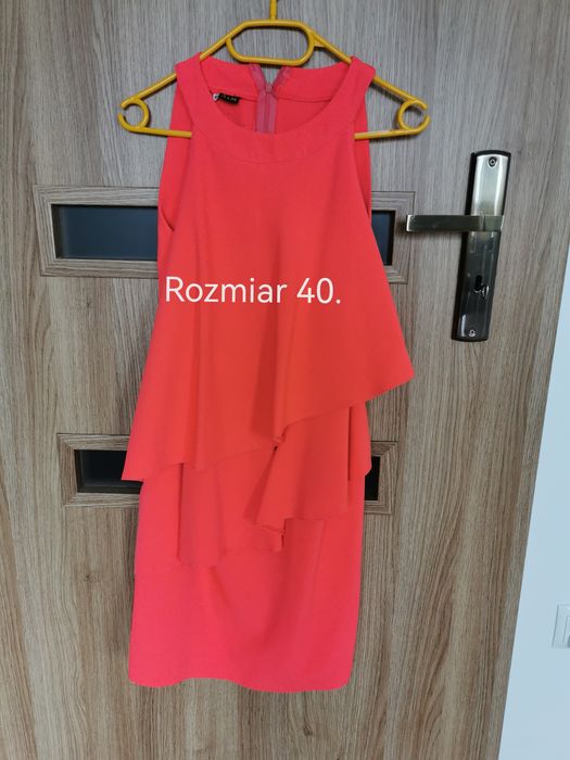 Sukienki rozmiar 40