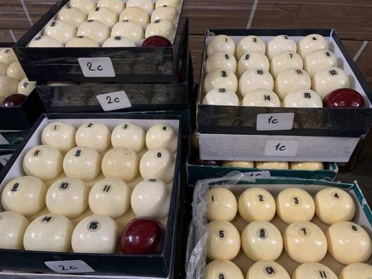 Більярдні кулі Aramith 68мм.Шары бильярдные 68мм.Б/У