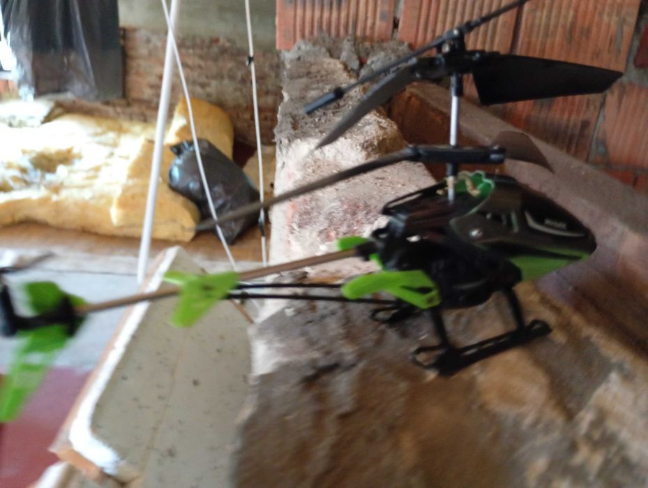 Skyquesc  oraz Hl20 helikopter bez pilota Na sprzedaż