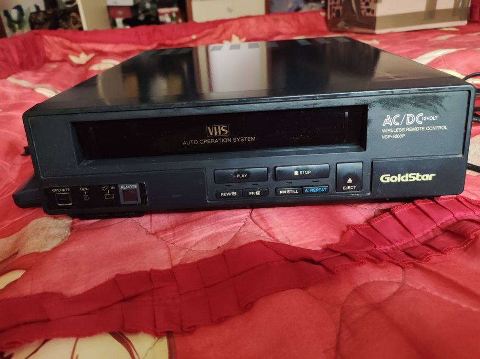 Відеоплеєр Gold Star