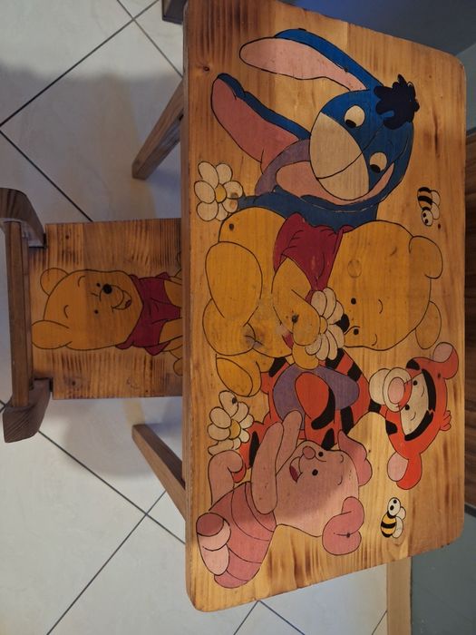 Stolik drewniany dla dzieci