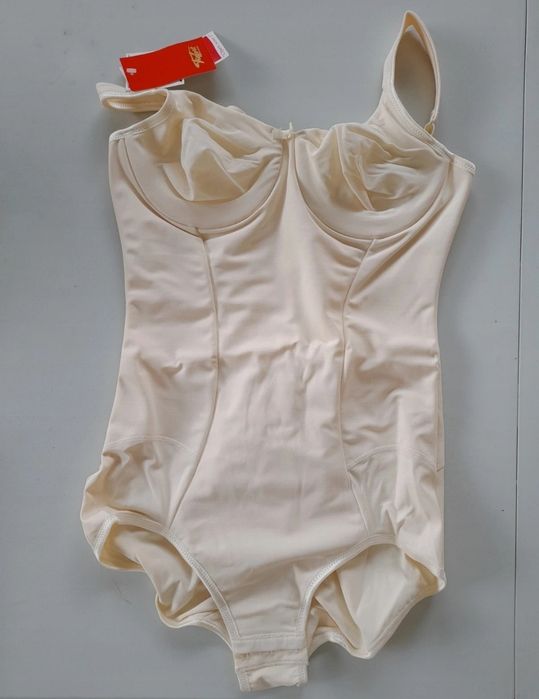 Body com soutien beije tam 36/80B copa B