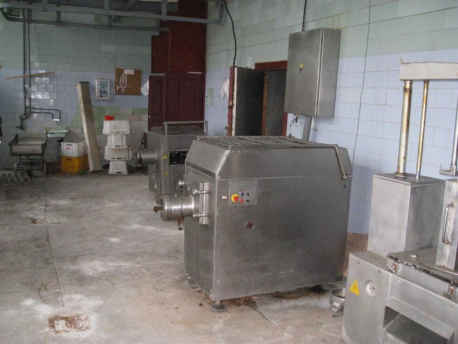 Комплекс виробничих будівель м’ясоцеху 947м Куровичі Львів-20км по М09