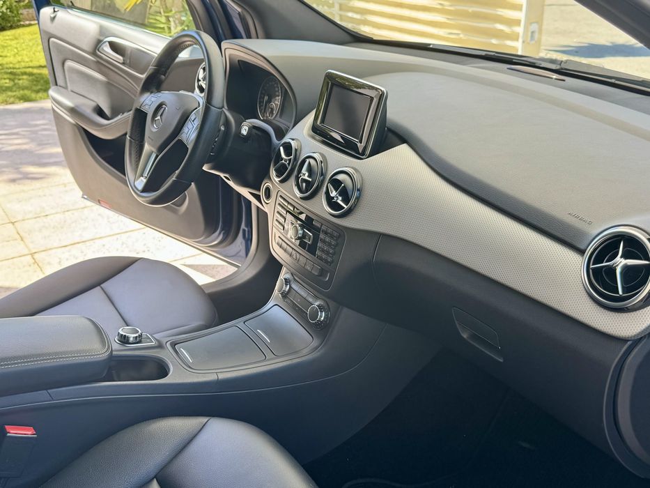 Mercedes Benz B200 CDI