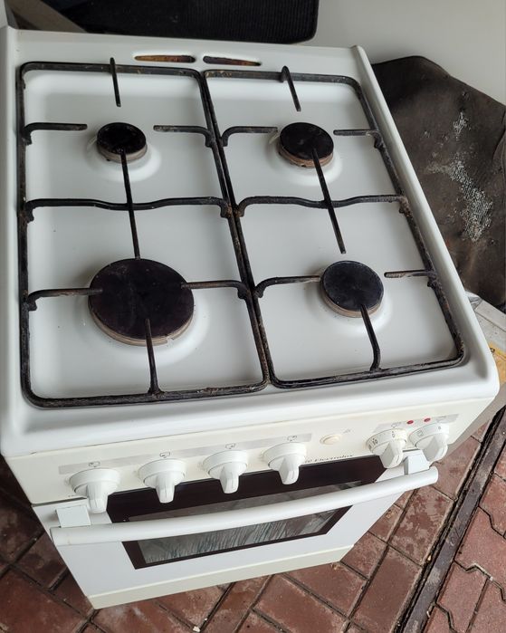 Kuchenka gazowo elektryczna Electrolux