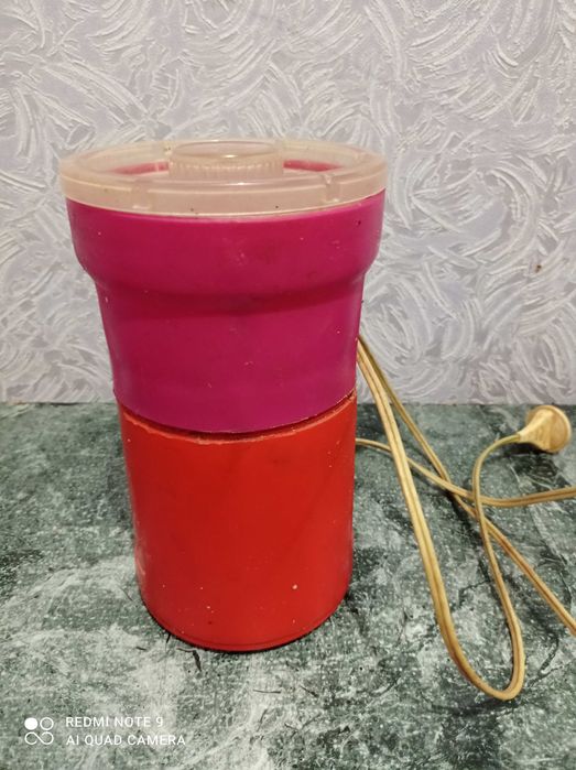 Мясорубка электрическая СССР.