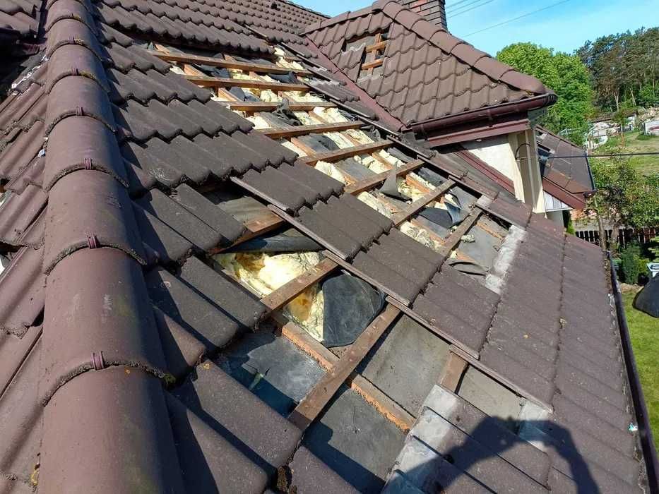 Naprawa dachu po kunie, wdmuchiwanie celulozy, docieplenia