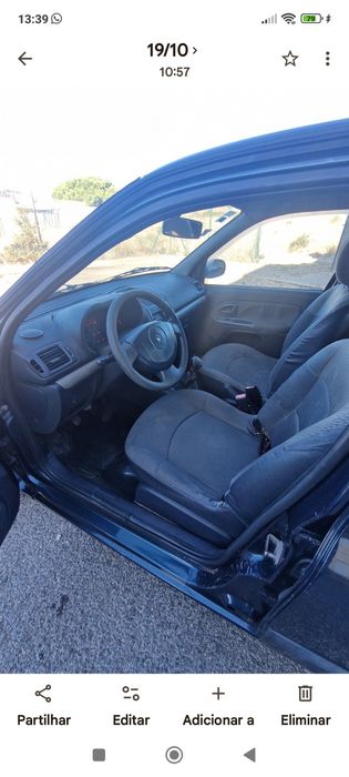 Renault Clio 1.2cc  2004