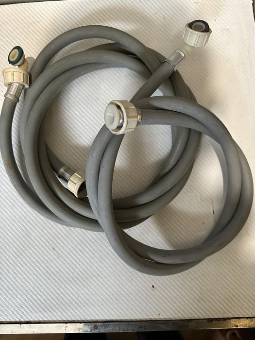 Шланг для пральної машинки