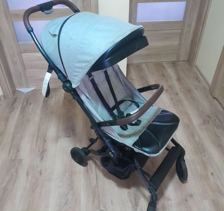 Okazją Lekki   wózek spacerowy spacerówka stan bdb  Skiddou
