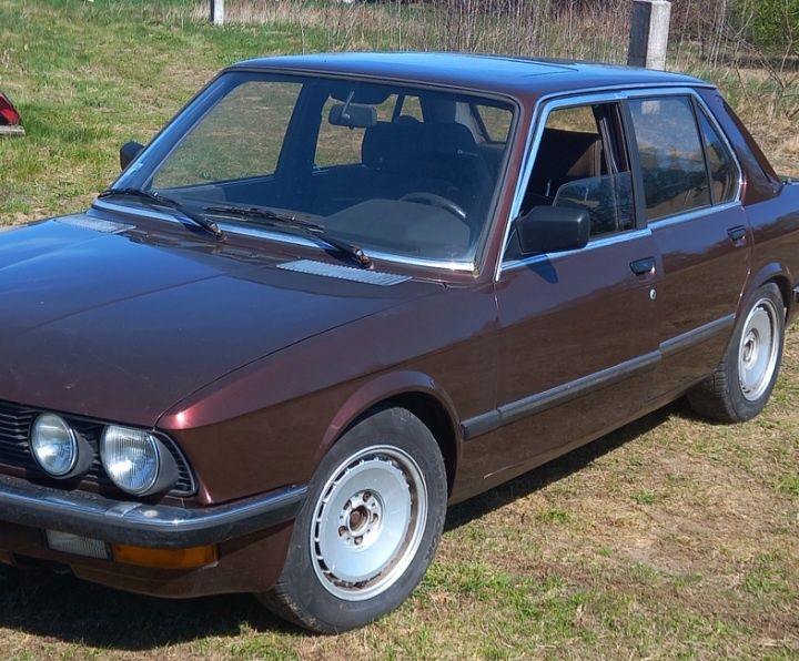 Bmw e28 brązowe szyby ori