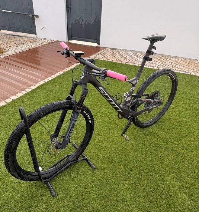 Bicicleta semi nova