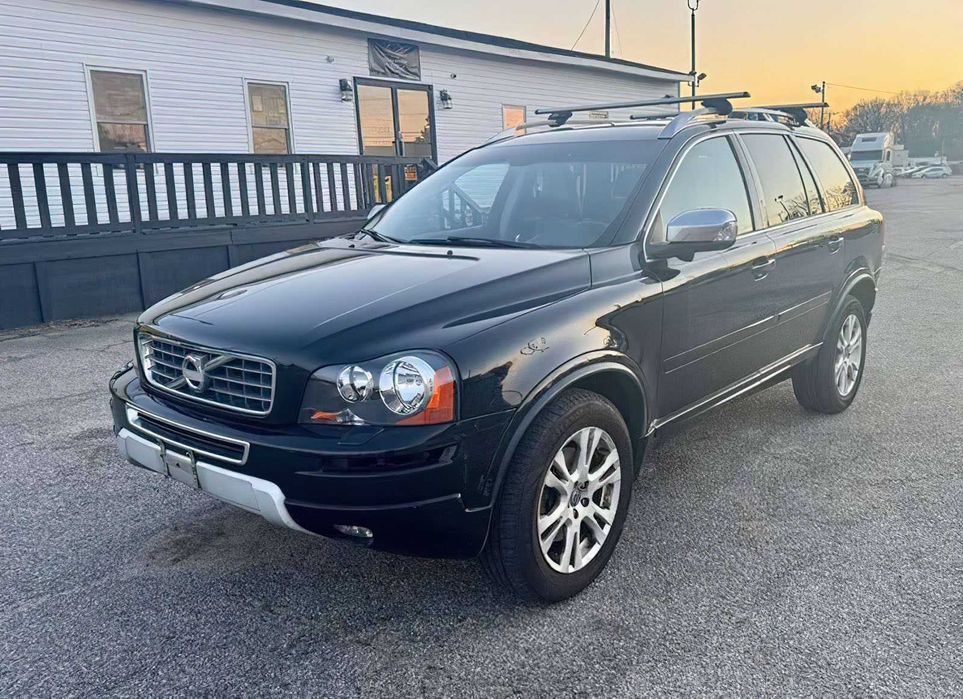 Volvo XC90      2013